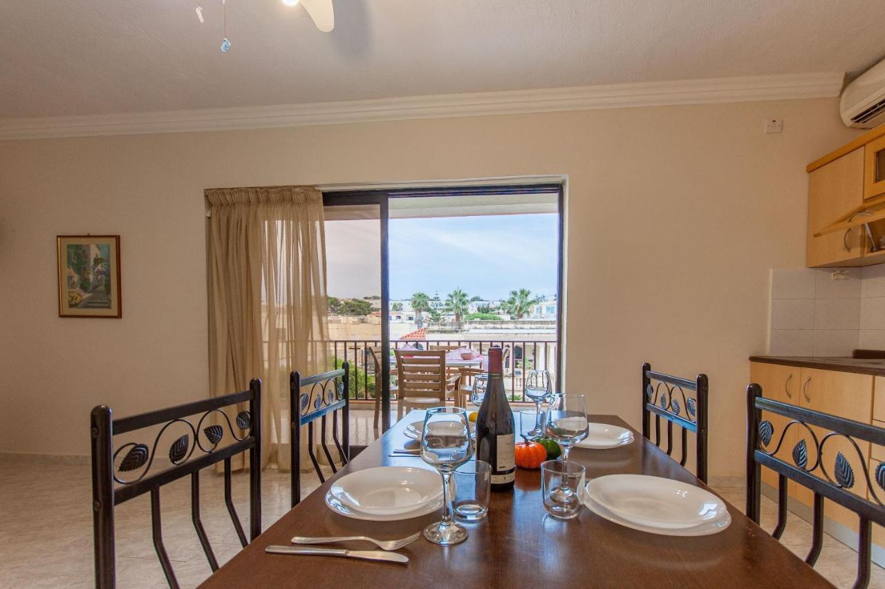 Pool And Sea Merill Apartments - Happy Rentals Mellieha Luaran gambar