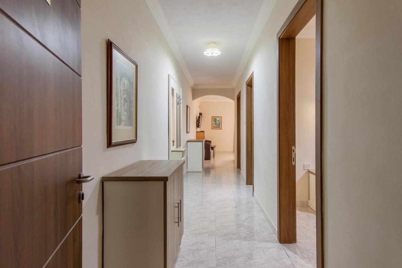 Pool And Sea Merill Apartments - Happy Rentals Mellieha Luaran gambar